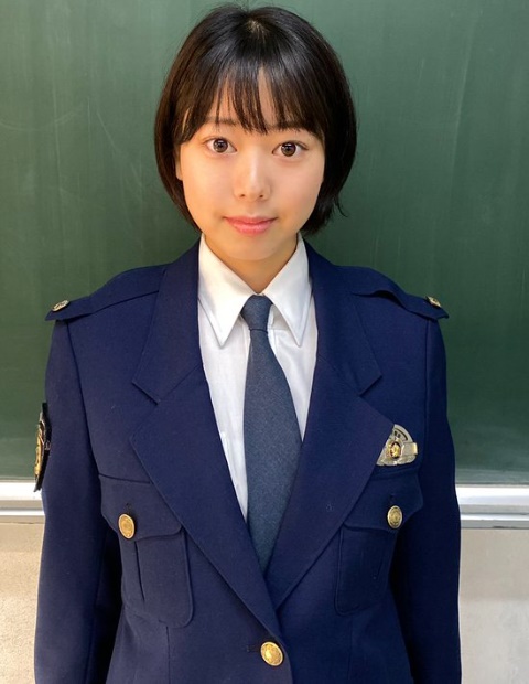 かわいい制服姿の田中杏樹-3